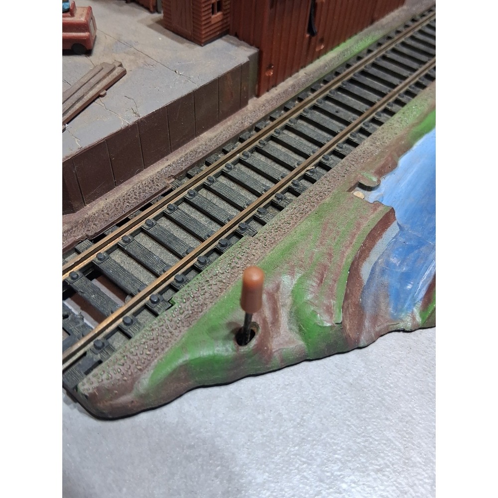 HO SCALE TRAIN SIDING FOREST LUMBER COMPANY DIORAMA BUILDING WORKING SWITCHES - Picture 6 of 13